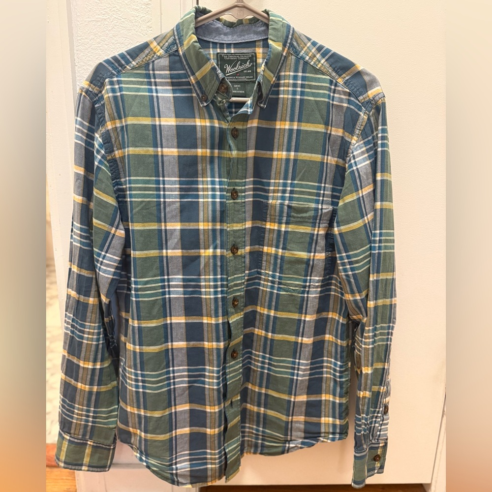 Woolrich Men’s Green Yellow Plaid Button Down Shirt 100% Cotton Size Small